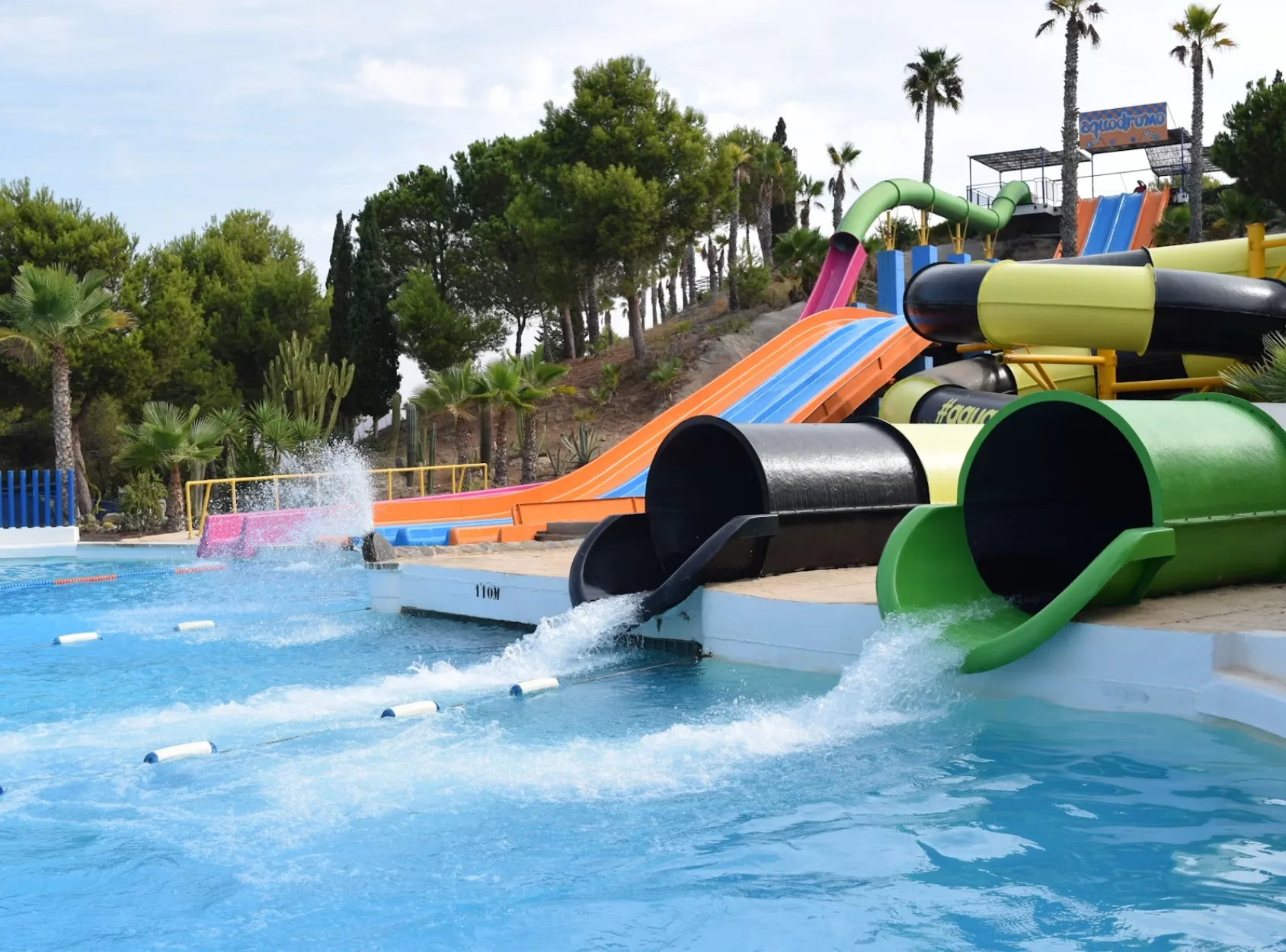 Ozone Generator for Swimming Pools, Water Parks and Spas